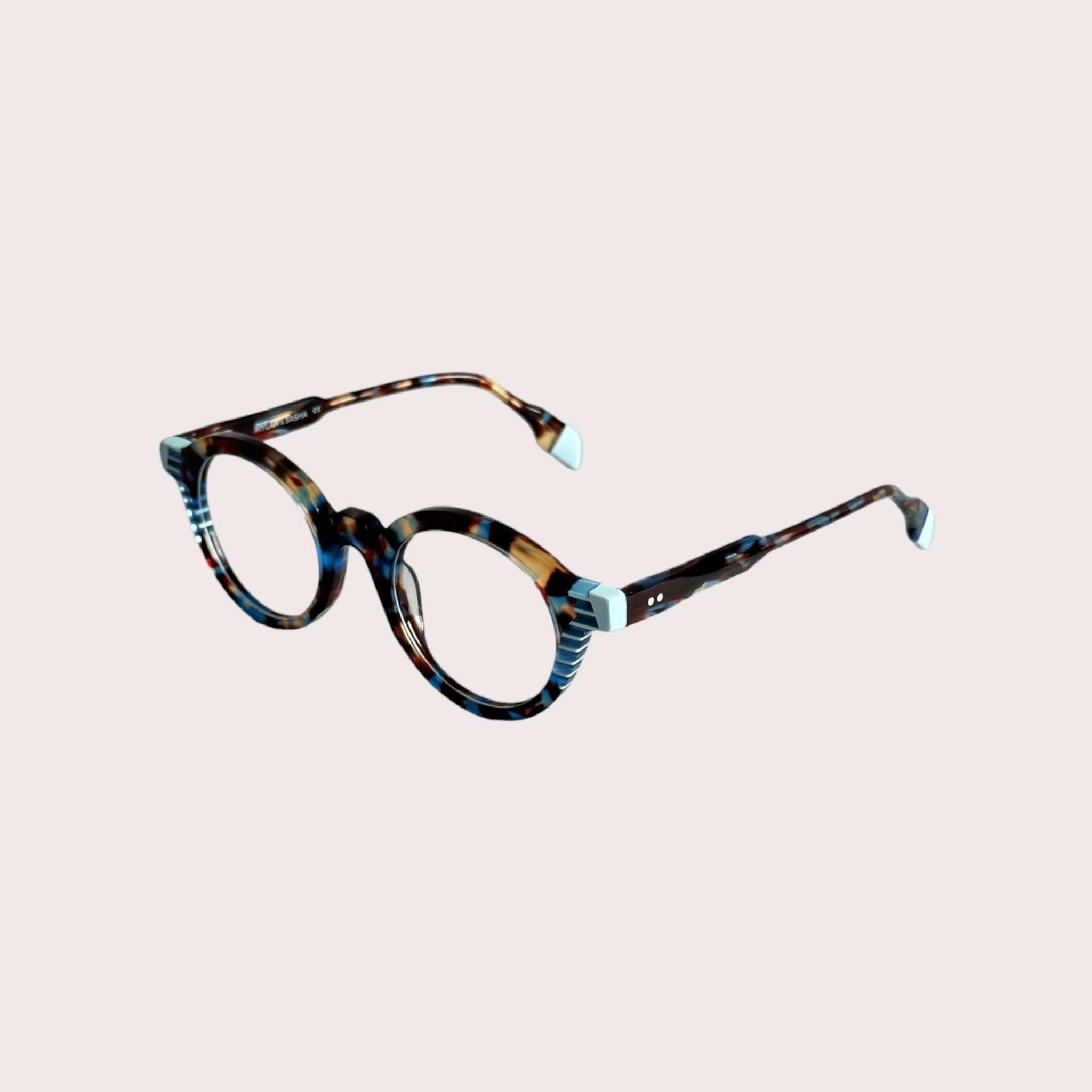 Iceland-optique-m&s-eyewear ang