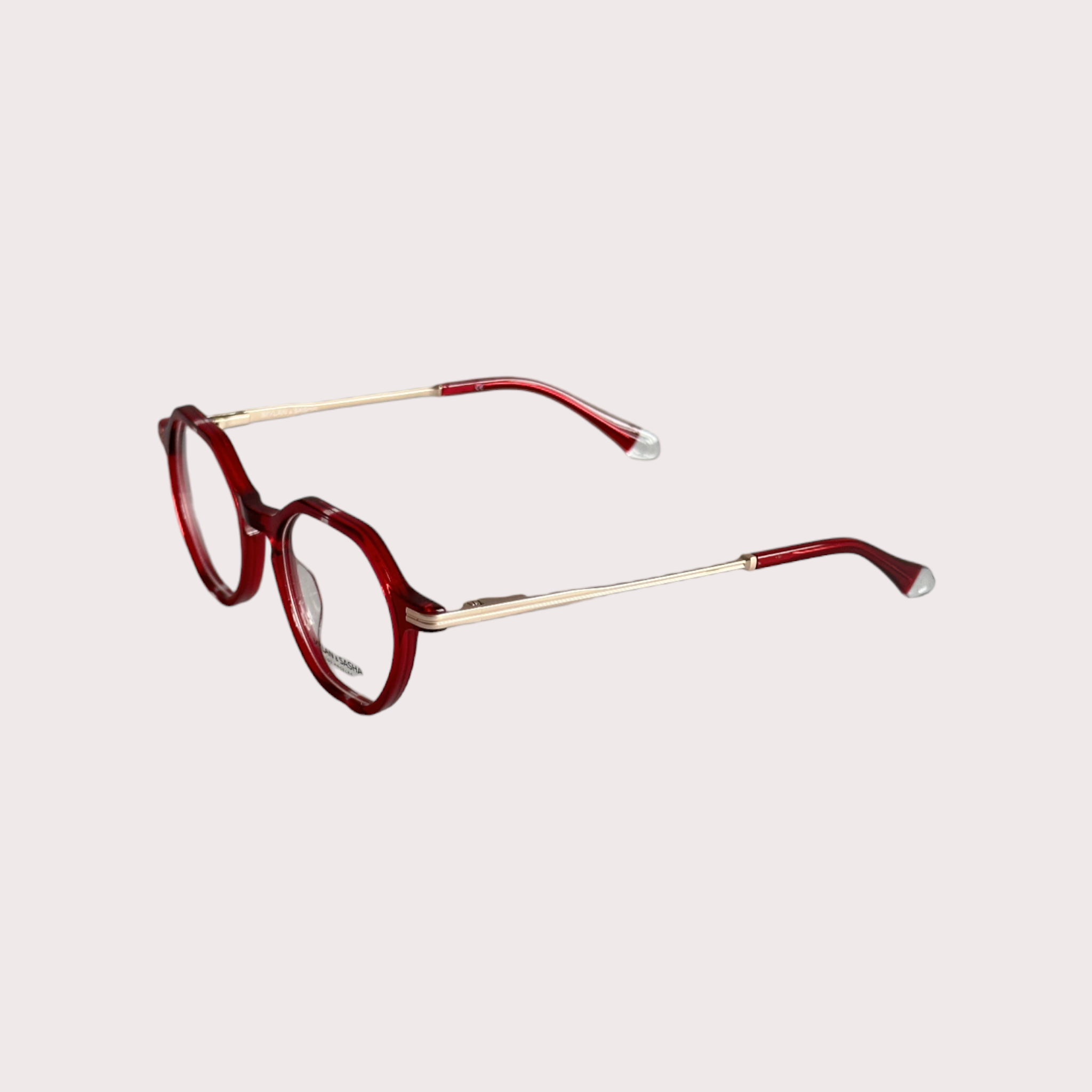 Pointy-red-optique-m&s ang 1